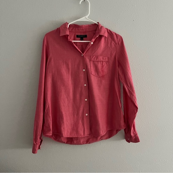 Banana Republic Quinn Boy Fit Button Down Top Size Small - Picture 1 of 5